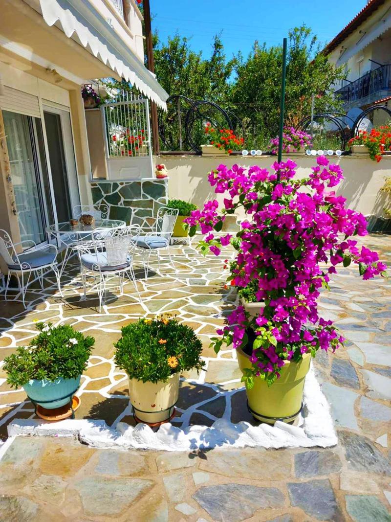 Appartamento Maria'S Garden House Flogita Esterno foto